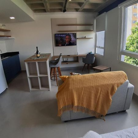 Studio Contemporaneo Em Predio Novo Porto Alegre Bagian luar foto
